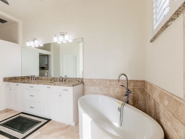 Three Bedroom Vacation Home in Marco Island Golf Course View