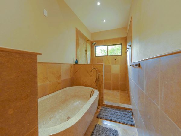 Uvita Vacation Home Six Bedroom Ocean Views