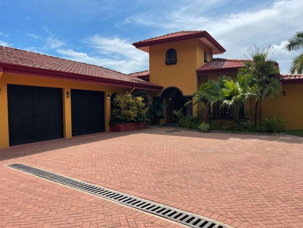 Uvita Vacation Home Six Bedroom Ocean Views
