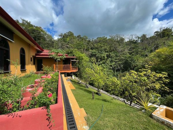 Uvita Vacation Home Six Bedroom Ocean Views