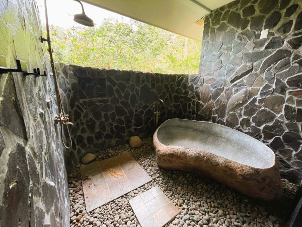 Uvita Vacation Home Six Bedroom Ocean Views