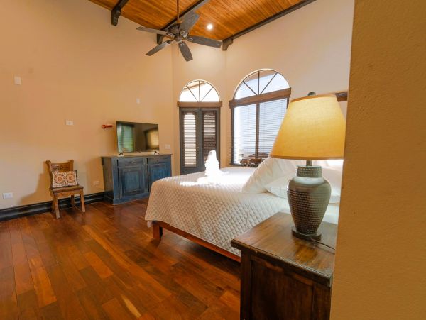 Uvita Vacation Home Six Bedroom Ocean Views