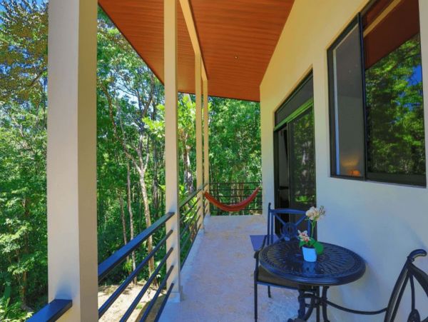 Costa Rica Vacation Villa with Private Pool and Views Sleeps 10