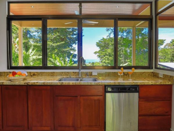 Costa Rica Vacation Villa with Private Pool and Views Sleeps 10