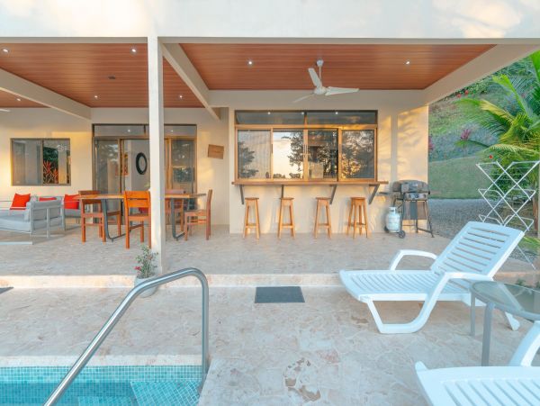 Costa Rica Vacation Villa with Private Pool and Views Sleeps 10