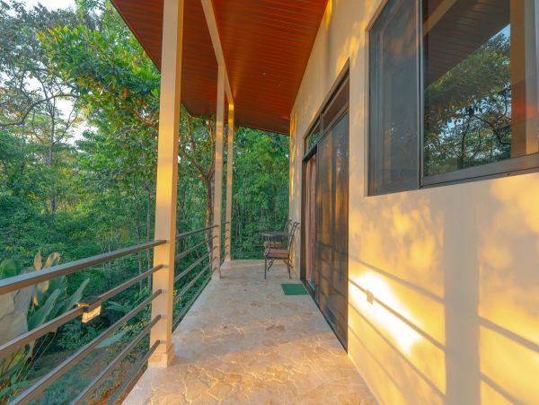 Costa Rica Vacation Villa with Private Pool and Views Sleeps 10