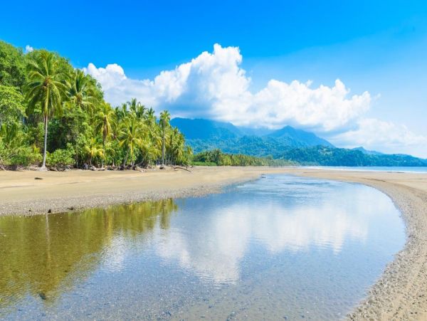Costa Rica Vacation Villa with Private Pool and Views Sleeps 10