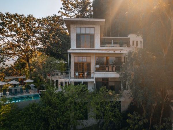 Manuel Antonio Vacation Home Four Bedroom Ocean Views