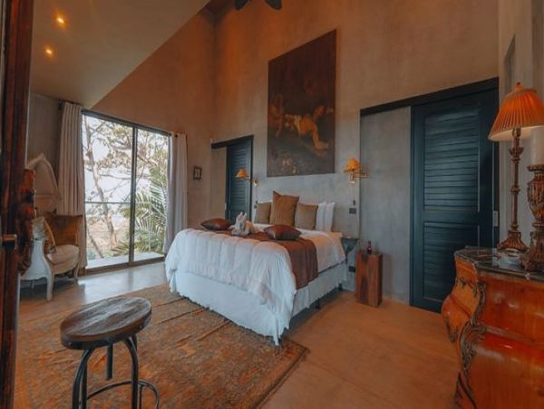 Manuel Antonio Vacation Home Four Bedroom Ocean Views