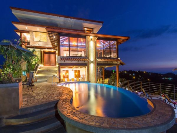 Elegant 8 Bedroom Villa with 360 Degree Views