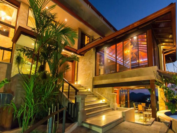 Elegant 8 Bedroom Villa with 360 Degree Views