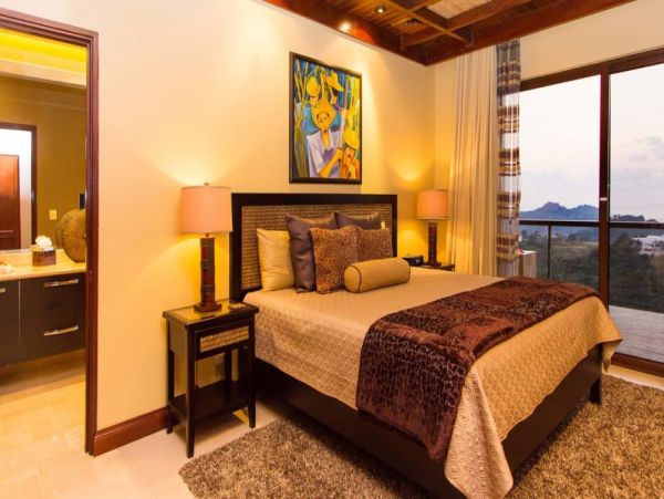 Elegant 8 Bedroom Villa with 360 Degree Views