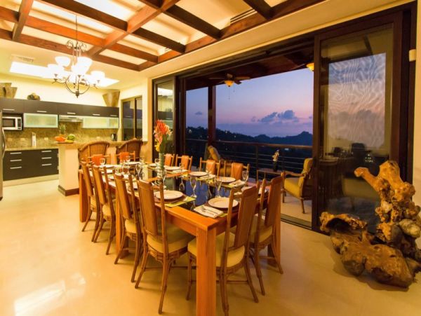 Elegant 8 Bedroom Villa with 360 Degree Views