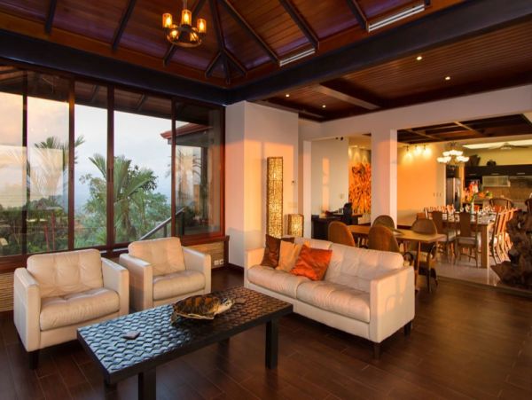 Elegant 8 Bedroom Villa with 360 Degree Views