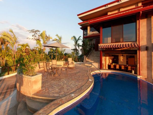 Elegant 8 Bedroom Villa with 360 Degree Views