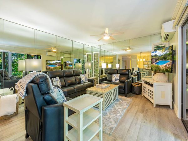 Wailea Vacation Condo Two Bedroom Walk to Beach