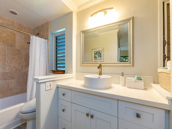 Wailea Vacation Condo Two Bedroom Walk to Beach