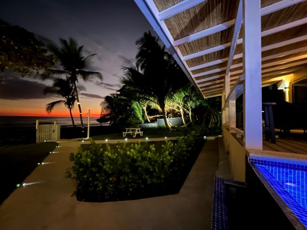 Oceanfront Vacation Villa in Jaco with Private Pool Sleep 16