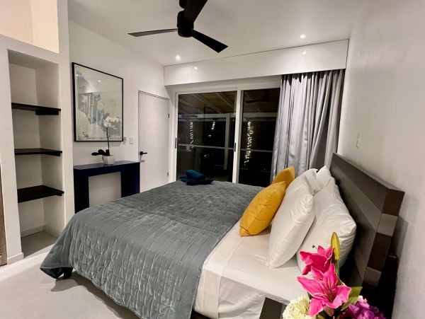 Oceanfront Vacation Villa in Jaco with Private Pool Sleep 16