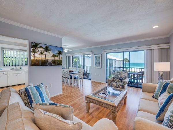 Anna Maria Island Beachfront Condo - Luxury 3-Bed Holmes Beach Vacation Rental
