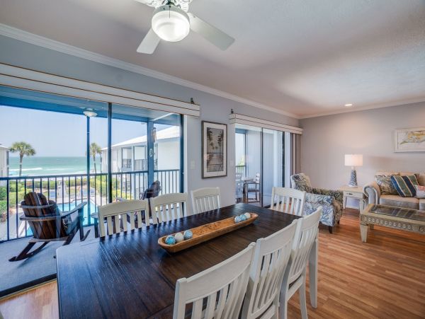 Anna Maria Island Beachfront Condo - Luxury 3-Bed Holmes Beach Vacation Rental