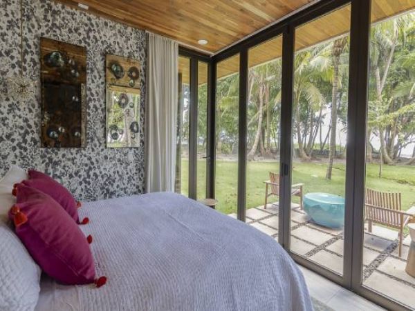 Modern Villa with 3 Bedrooms and Amazing Views