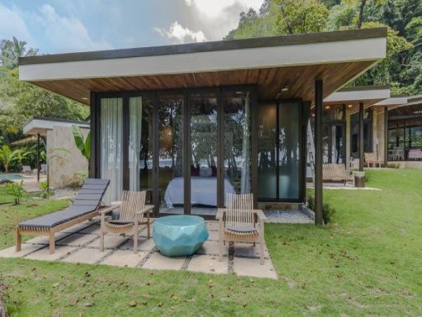 Modern Villa with 3 Bedrooms and Amazing Views