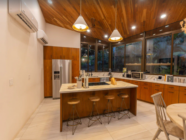 Modern Villa with 3 Bedrooms and Amazing Views