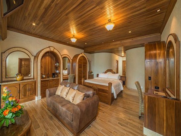 La Fortuna Vacation Villa Five Bedroom