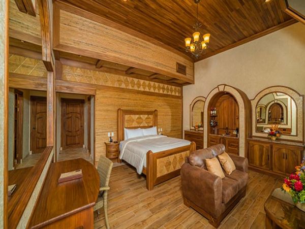 La Fortuna Vacation Villa Five Bedroom