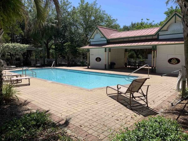 Spacious Four Bedroom Beach Home in Destin