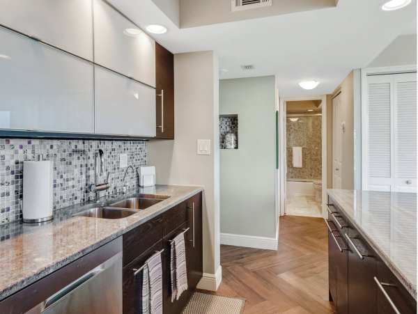 Marco Island Vacation Condo with 2 Bedrooms