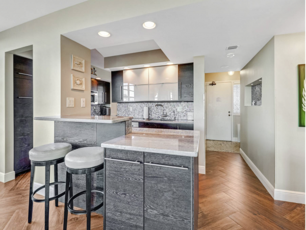 Marco Island Vacation Condo with 2 Bedrooms