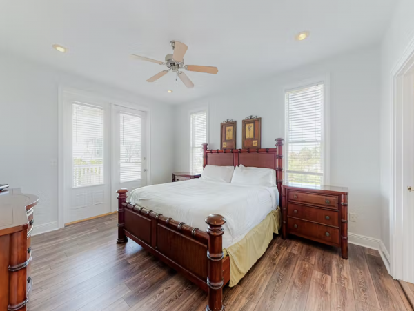Beach View Dog Friendly Home with Pool in St. George Island