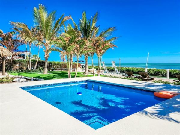 Duck Key Vacation Home Three Bedroom Ocean Views