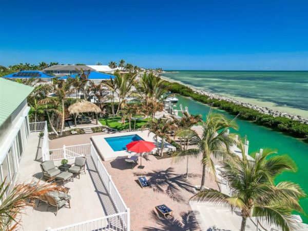 Duck Key Vacation Home Three Bedroom Ocean Views