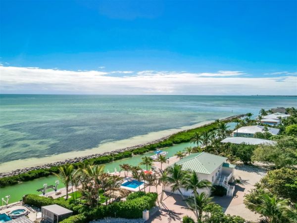 Duck Key Vacation Home Three Bedroom Ocean Views