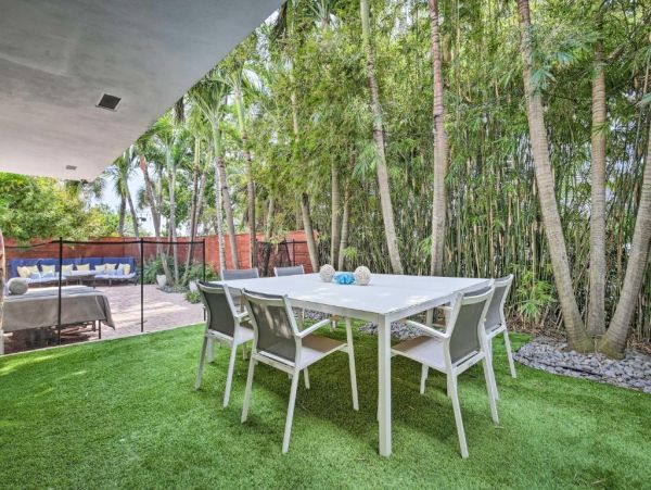 Fort Lauderdale Vacation Home Four Bedroom