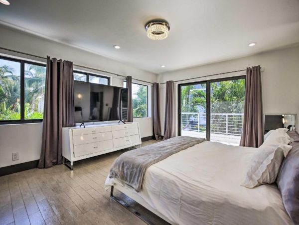 Fort Lauderdale Vacation Home Four Bedroom