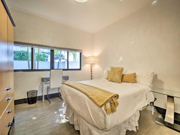 Fort Lauderdale Vacation Home Four Bedroom