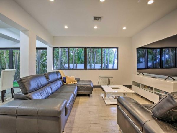Fort Lauderdale Vacation Home Four Bedroom