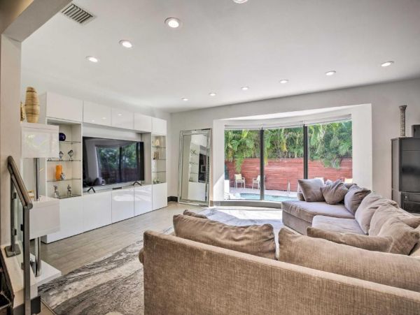 Fort Lauderdale Vacation Home Four Bedroom