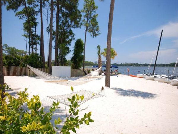 Beautiful 4 Bedroom Home in Miramar Beach Sleeps 12