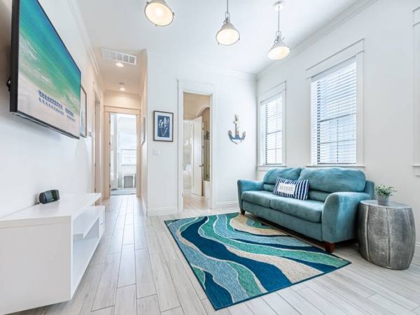 Beautiful 4 Bedroom Home in Miramar Beach Sleeps 12