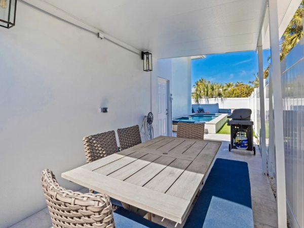 Anna Maria Island Vacation Rental - Holmes Beach Family Getaway