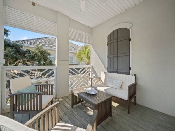 Four Bedroom Luxury Vacation Rental in Destin