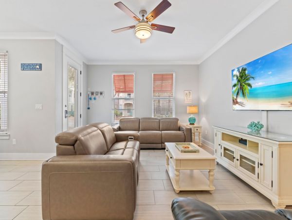 Destin Four Bedroom Beach House Sleeps Twelve Guests