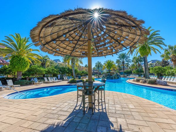 Destin Four Bedroom Beach House Sleeps Twelve Guests
