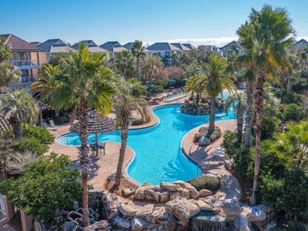 Destin Four Bedroom Beach House Sleeps Twelve Guests