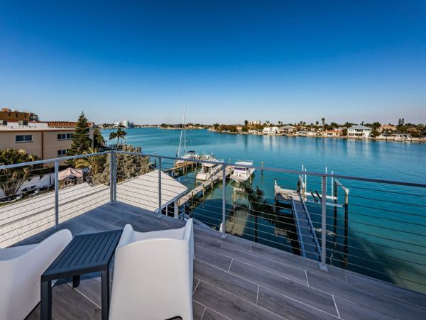 Treasure Island Vacation Luxury Pool Home Four Bedroom Bay Views